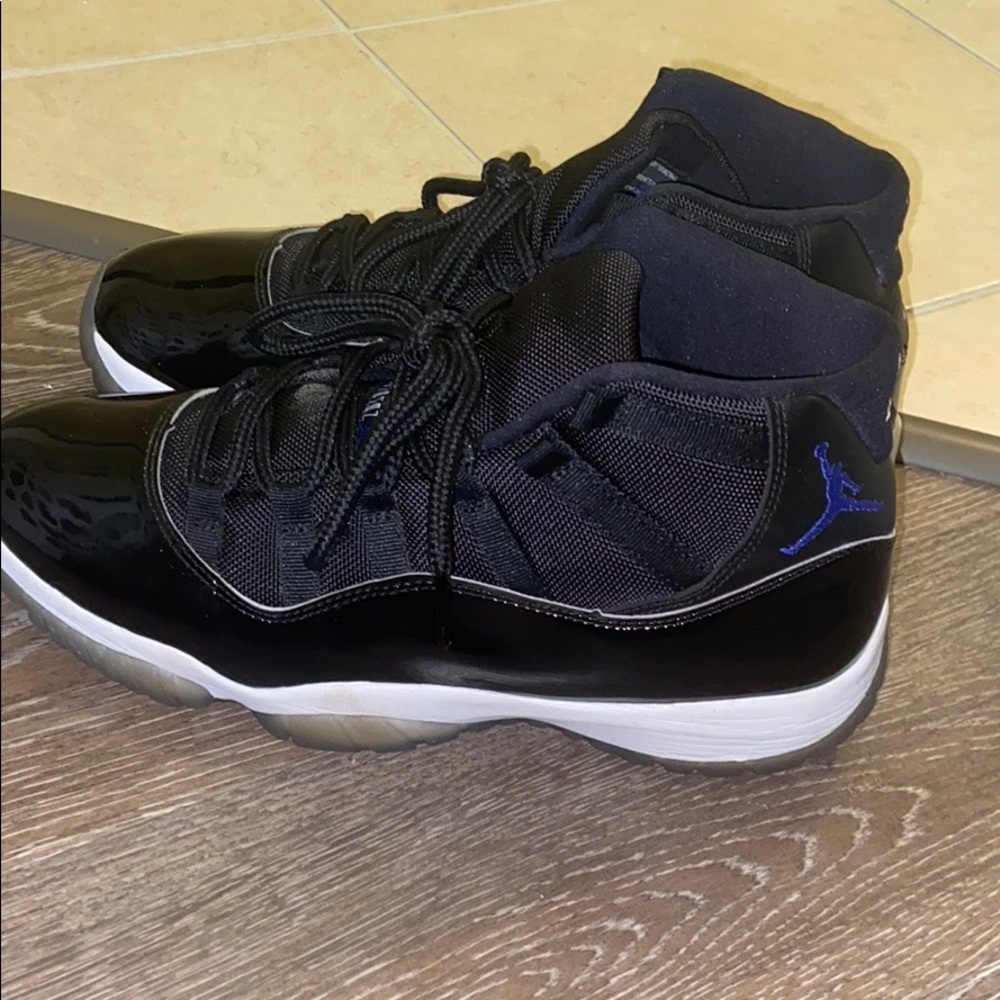 COPY - Jordan 11 Space Jams
